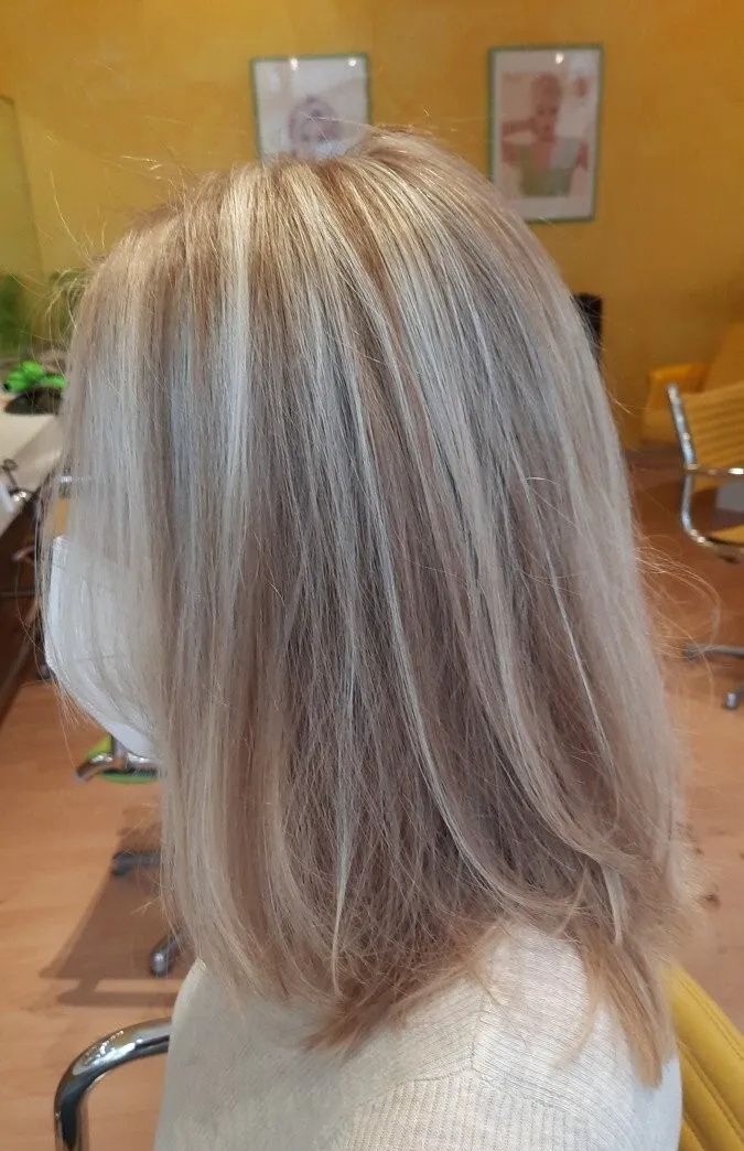 Nachher: Von langem Balayage zu geschnittenem, luftigem Blond